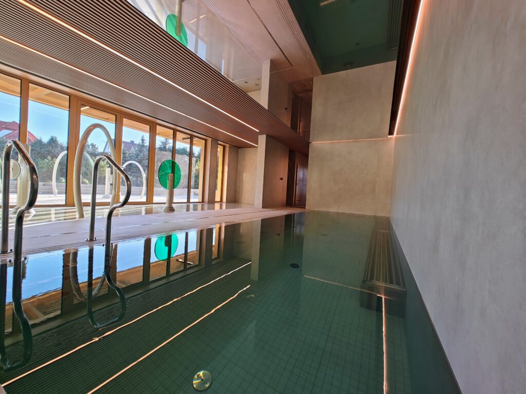 remonty basenów w hotelach